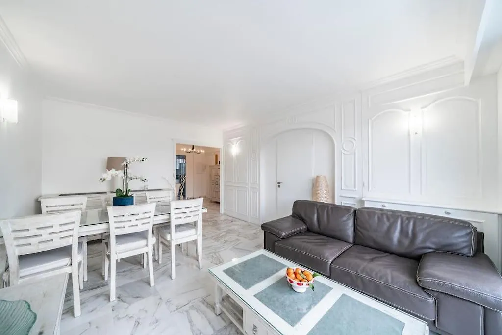 Cannes Superbe Appartement Renove 0*,  France